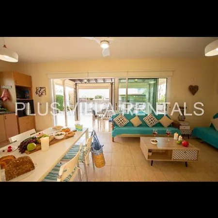 4 Ayia Thekla Agia Napa