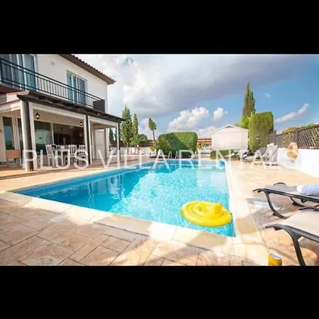 Villa 4 Ayia Thekla